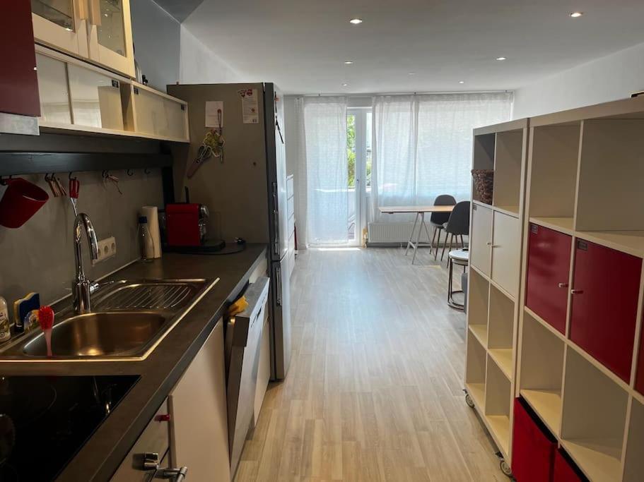Moderne 1-zimmer Stadtnah Apartment Neu-Ulm